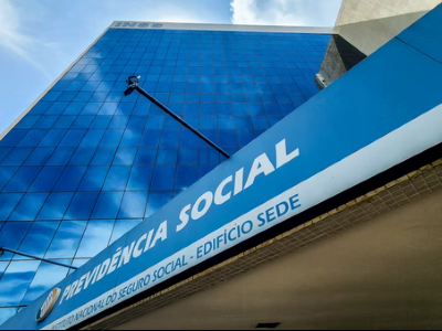 13º começa a ser pago em abril; confira grupos contemplados