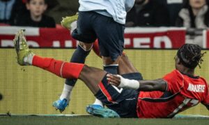 Piquerez terá salário coberto pela FIFA após lesão em amistoso