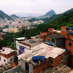 Calor desigual nas favelas do Rio de Janeiro impulsiona monitoramento climático local