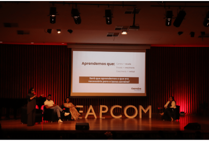 Feira de profissões conecta alunos ao mercado de trabalho