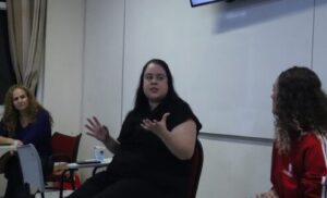 Por que o jornalismo de entretenimento deve ser levado a sério?