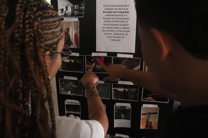 Exposição de projetos marcam fim da Semana da Comunicação da FAPCOM