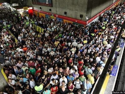 Linha 3-vermelha do Metrô sofre falhas nessa terça-feira
