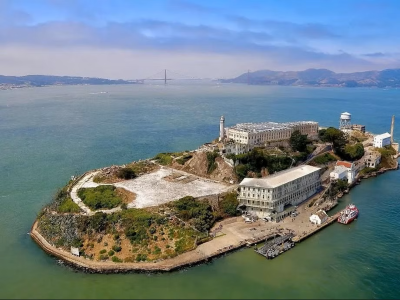 Donald Trump determina reabertura do Presídio de Alcatraz