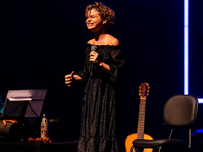 Analu Sampaio é indicada ao Grammy 2024