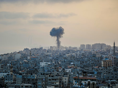 Guerra na Faixa de Gaza completa dois anos com trégua em negociação