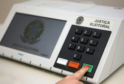Entenda como brasileiros que moram no exterior votam