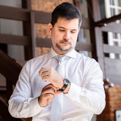 André Shalders, jornalista investigativo, mestre pela IE University de Madri e repórter do Metrópoles.