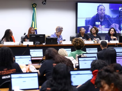 Educação antirracista e antissexista é debatida por deputados e MEC
